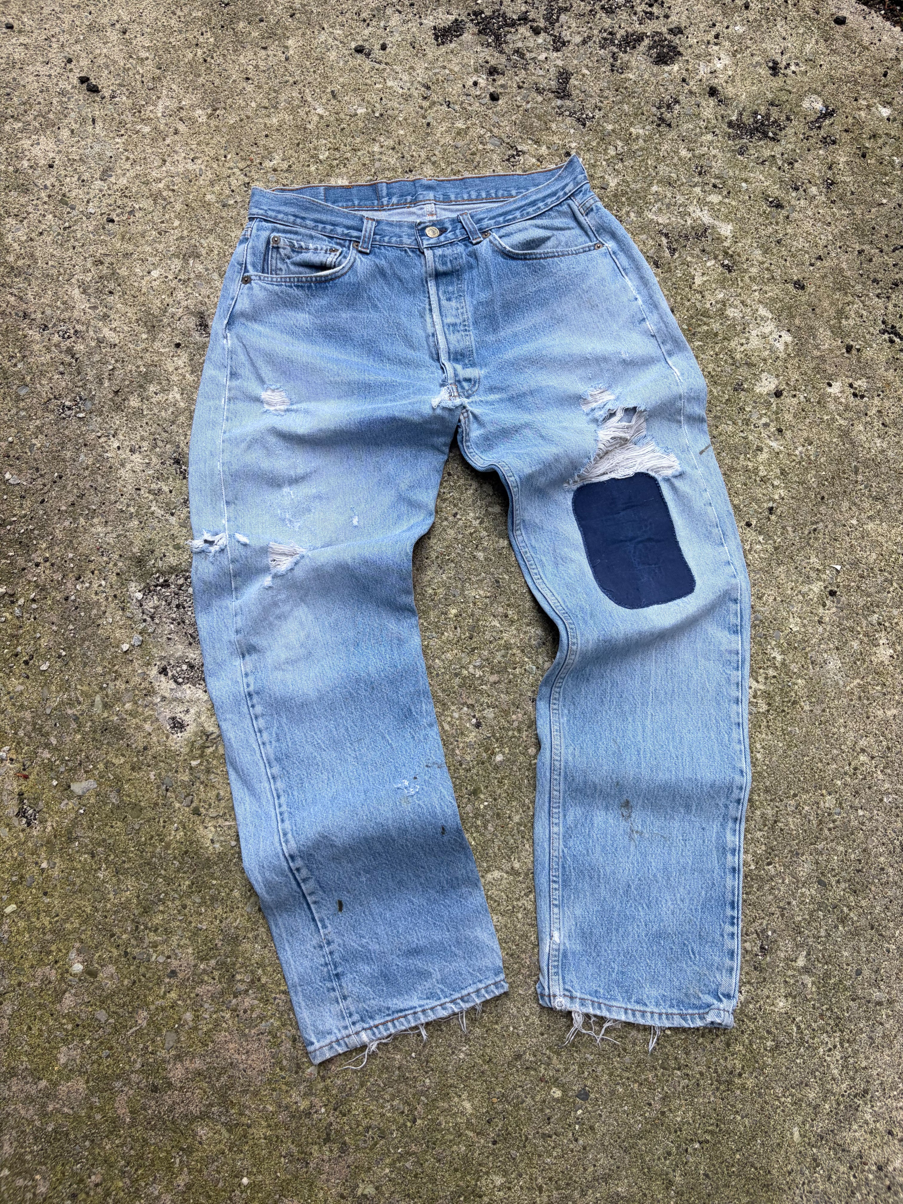 Vintage 90s Levis XX Button Fly Medium Wash Distressed Denim Pants Size 32