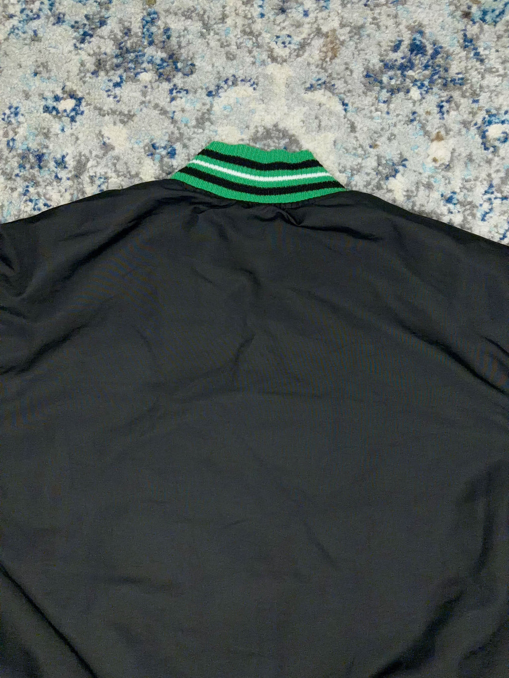 Boston Celtics NBA 17 Time Champions Embroidered Reversible Bomber Jacket Size Large