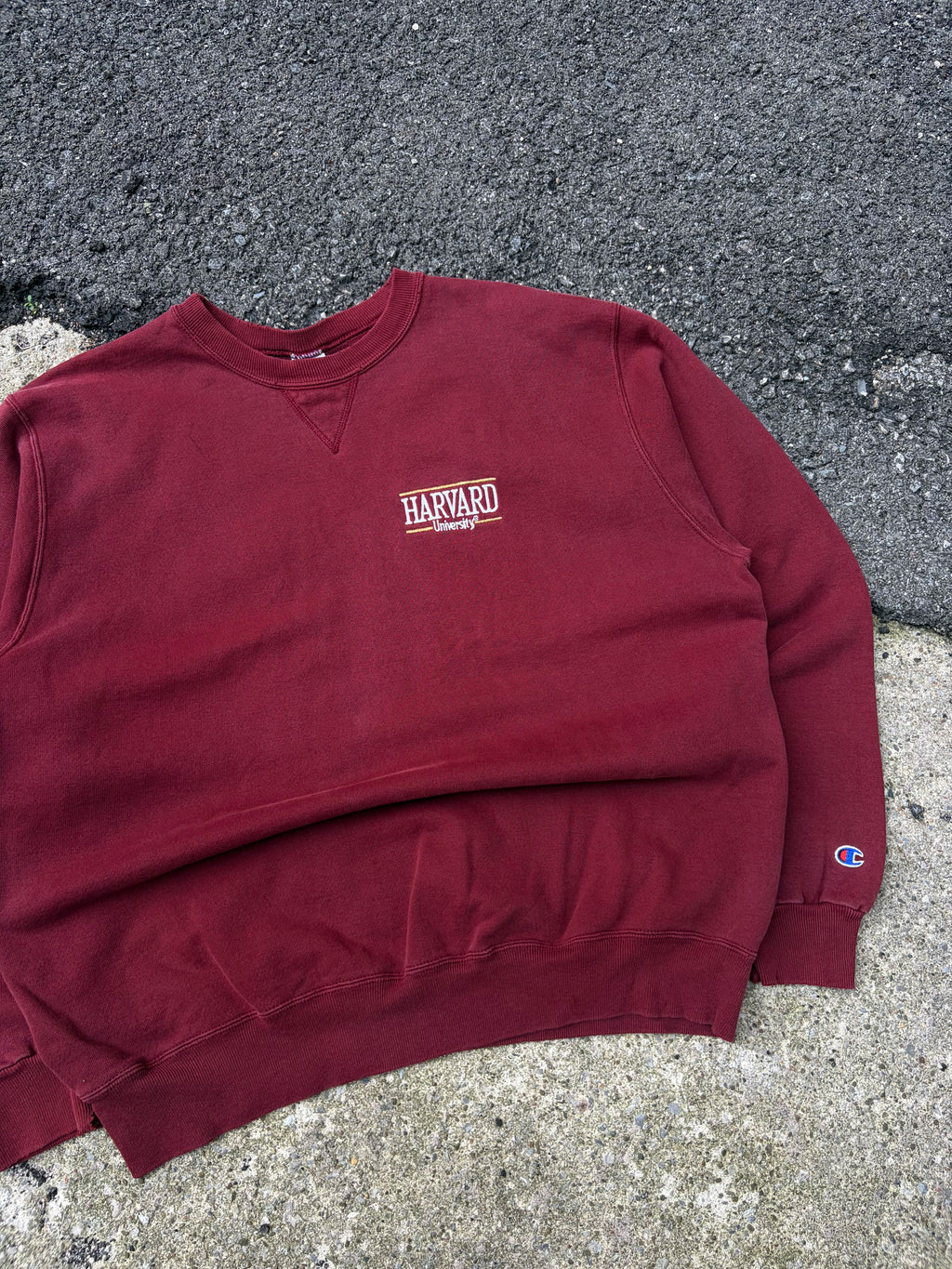 Vintage Harvard University NCAA Embroidered Champion Sweatshirt Size XL