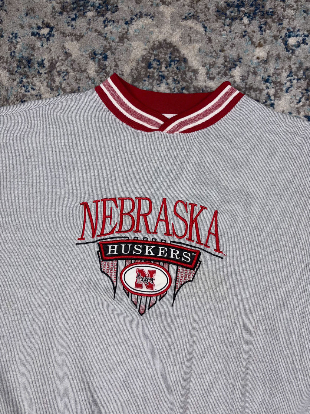 Vintage Nebraska Cornhuskers NCAA Embroidered Spellout Sweatshirt Size