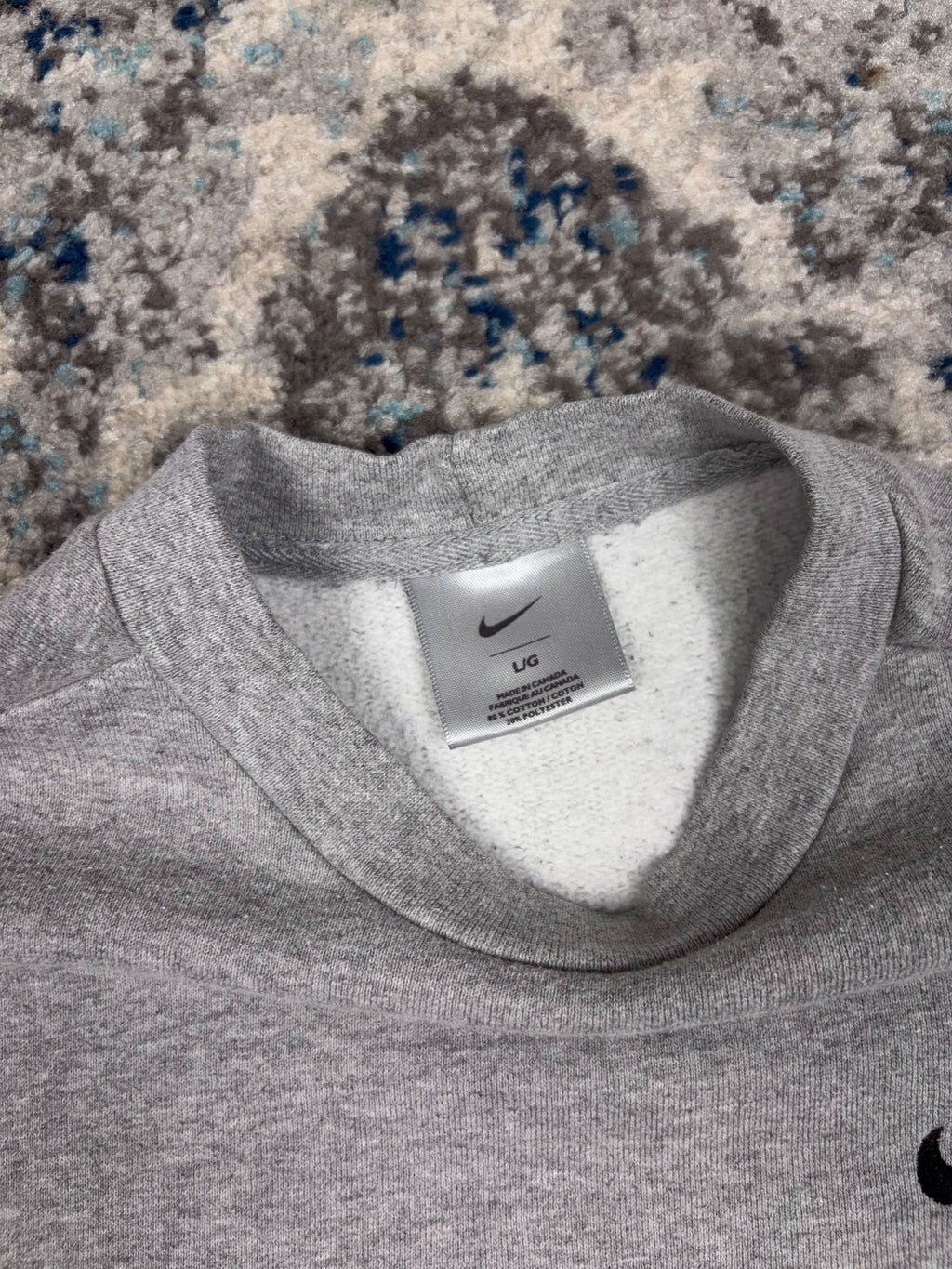 Vintage Nike Embroidered Mini Swoosh Crewneck Sweatshirt Size YOUTH Large