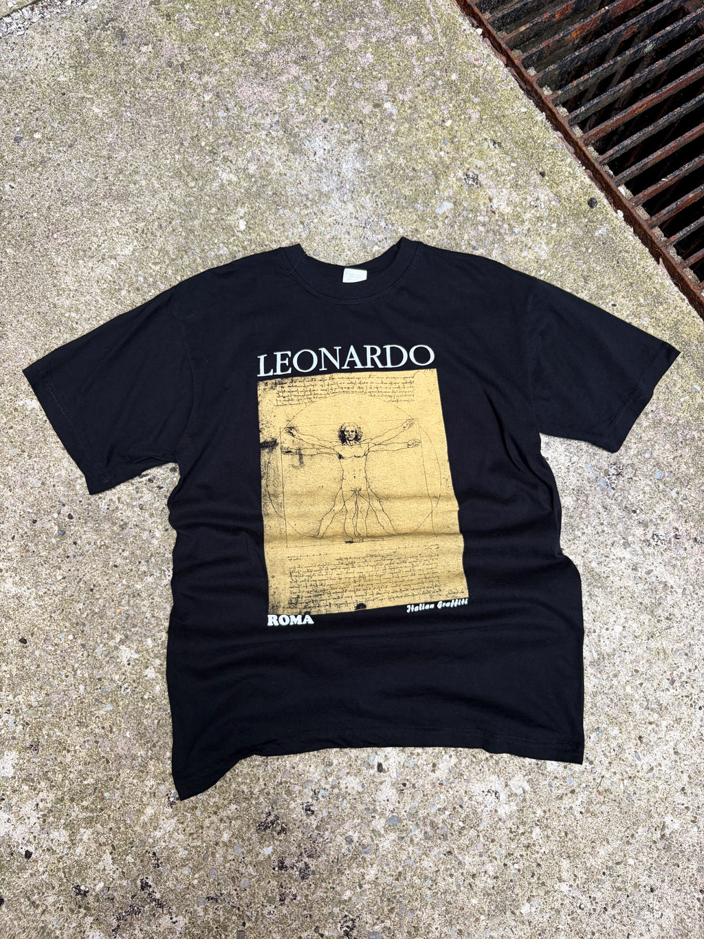 Vintage Leonardo DaVinci Vitruvian Man Art Graphic T-Shirt Size Large