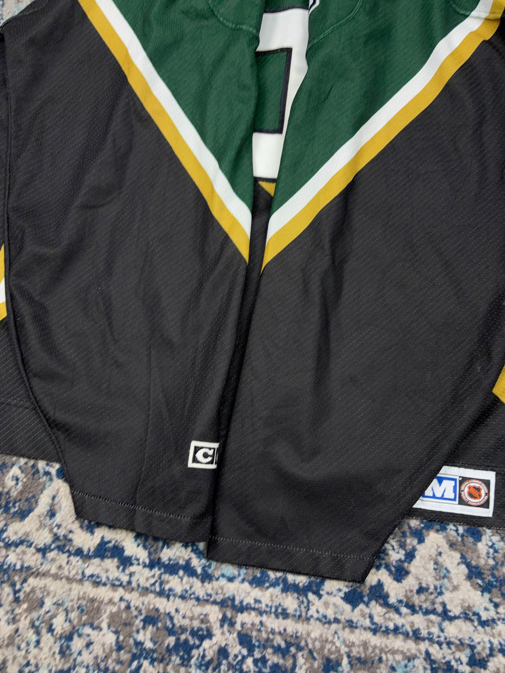 Vintage 90s Dallas Stars NHL #5 Stitched CCM Hockey Jersey Size XL