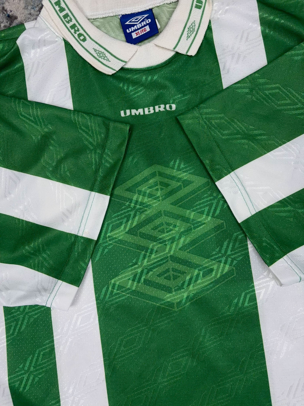 Vintage Umbro #17 Logo Graphic Striped Collared Soccer Jersey Size Large