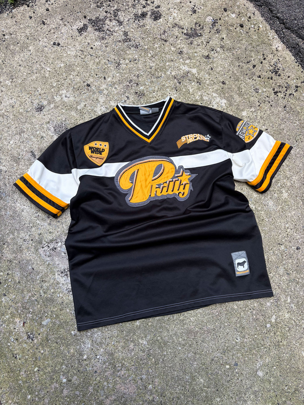 Vintage Y2K Underdawg Philly Script Spellout Football Jersey Size XL