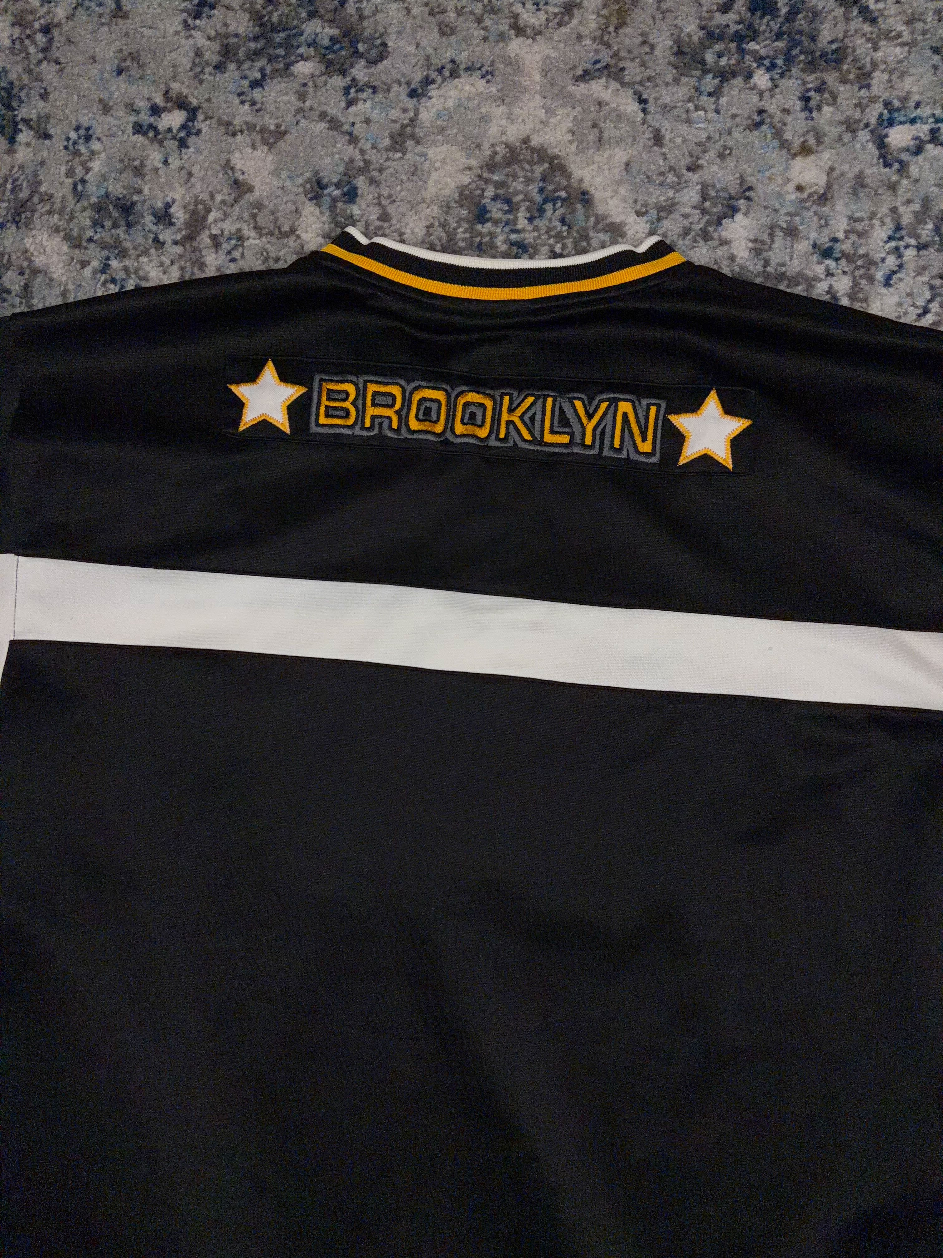 Vintage Y2K Underdawg Philly Script Spellout Football Jersey Size XL