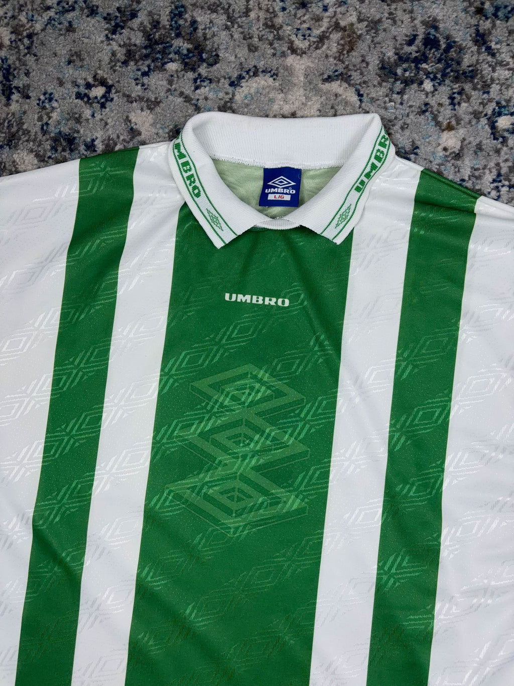 Vintage Umbro #8 Logo Graphic Striped Collared Soccer Jersey Size Large