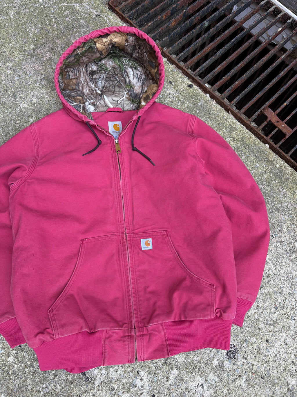 Vintage Carhartt Realtree Lined Workwear Active Bomber Jacket Size M (8/10) YOUTH