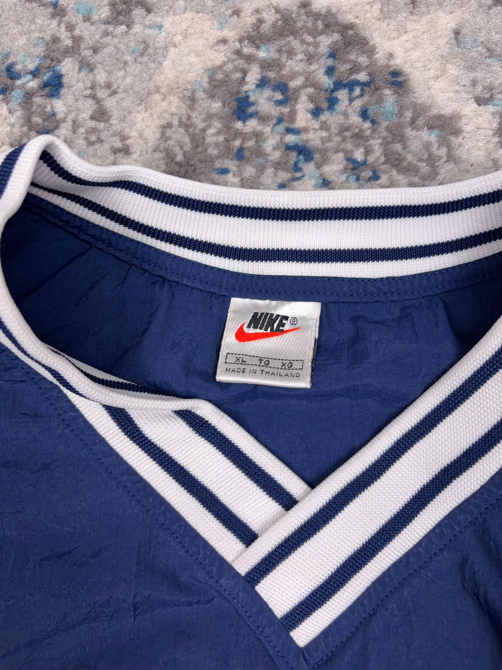 Vintage Nike Embroidered Swoosh Pullover Nylon Windbreaker Jacket Size XL