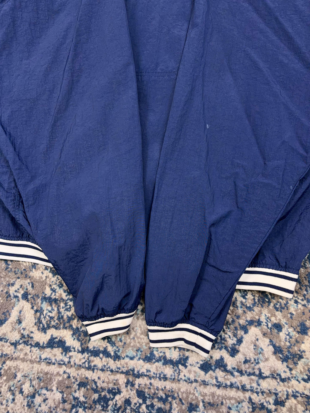 Vintage Nike Embroidered Swoosh Pullover Nylon Windbreaker Jacket Size XL