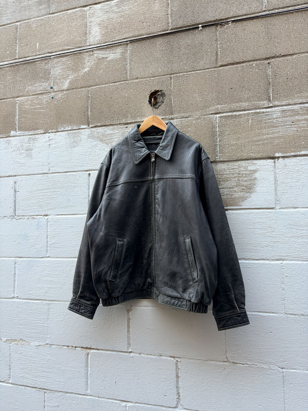 Vintage American Classic Full Zip Leather Bomber Jacket Size Large