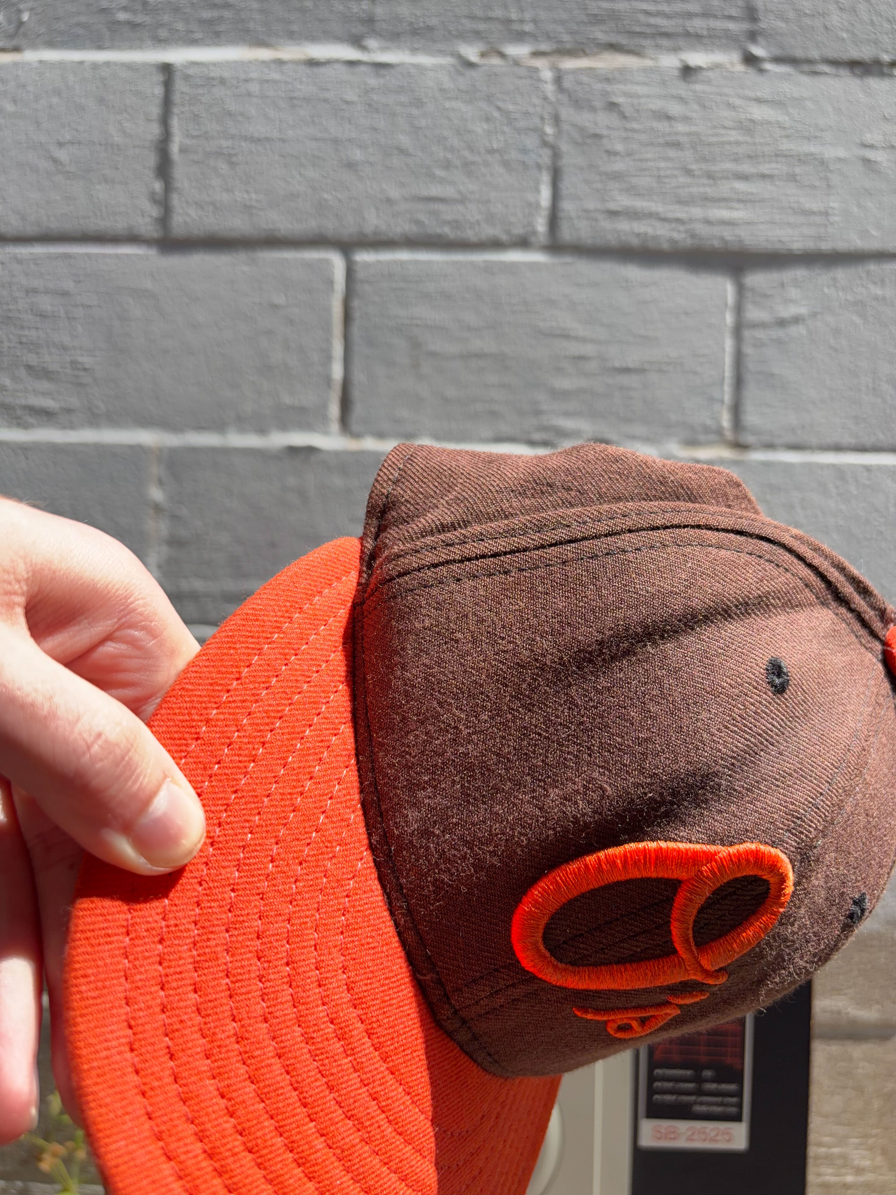 Vintage Baltimore Orioles MLB Embroidered Logo New Era Fitted Hat Size 7 3/4