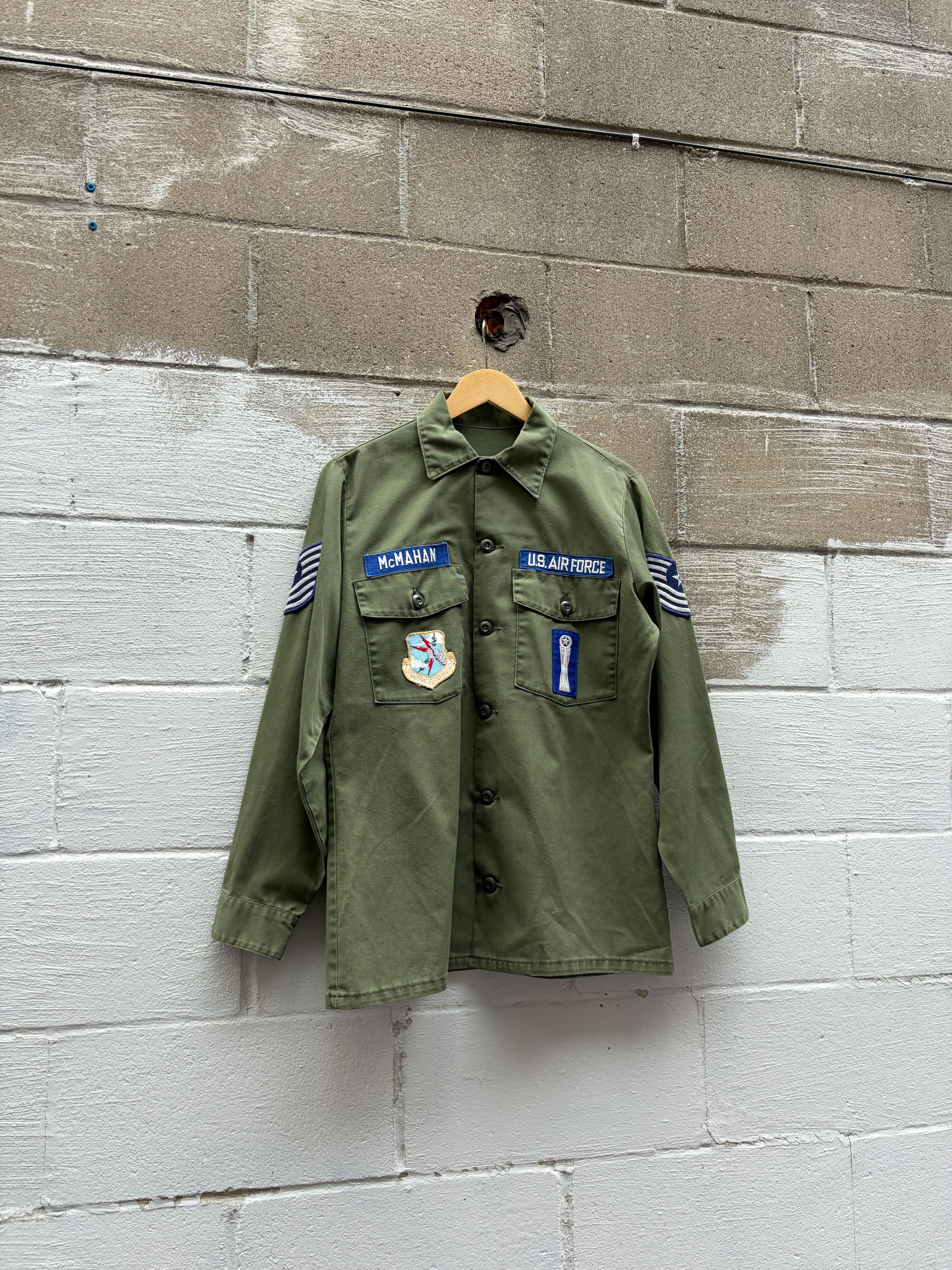 Vintage 60s OG-107 U.S. Airforce Military Fatigue Button Up Shirt Size Large