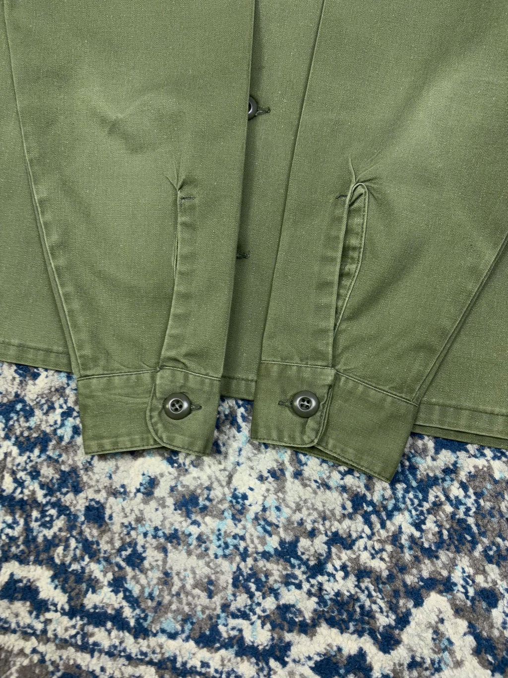Vintage 60s OG-107 U.S. Airforce Military Fatigue Button Up Shirt Size Large