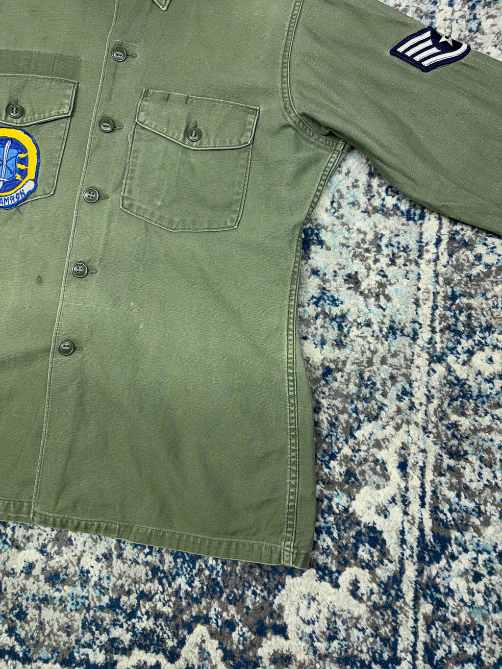 Vintage 60s/70s U.S. Airforce OG-107 Tactical Air Command Fatigue Button Up Shirt Size Large