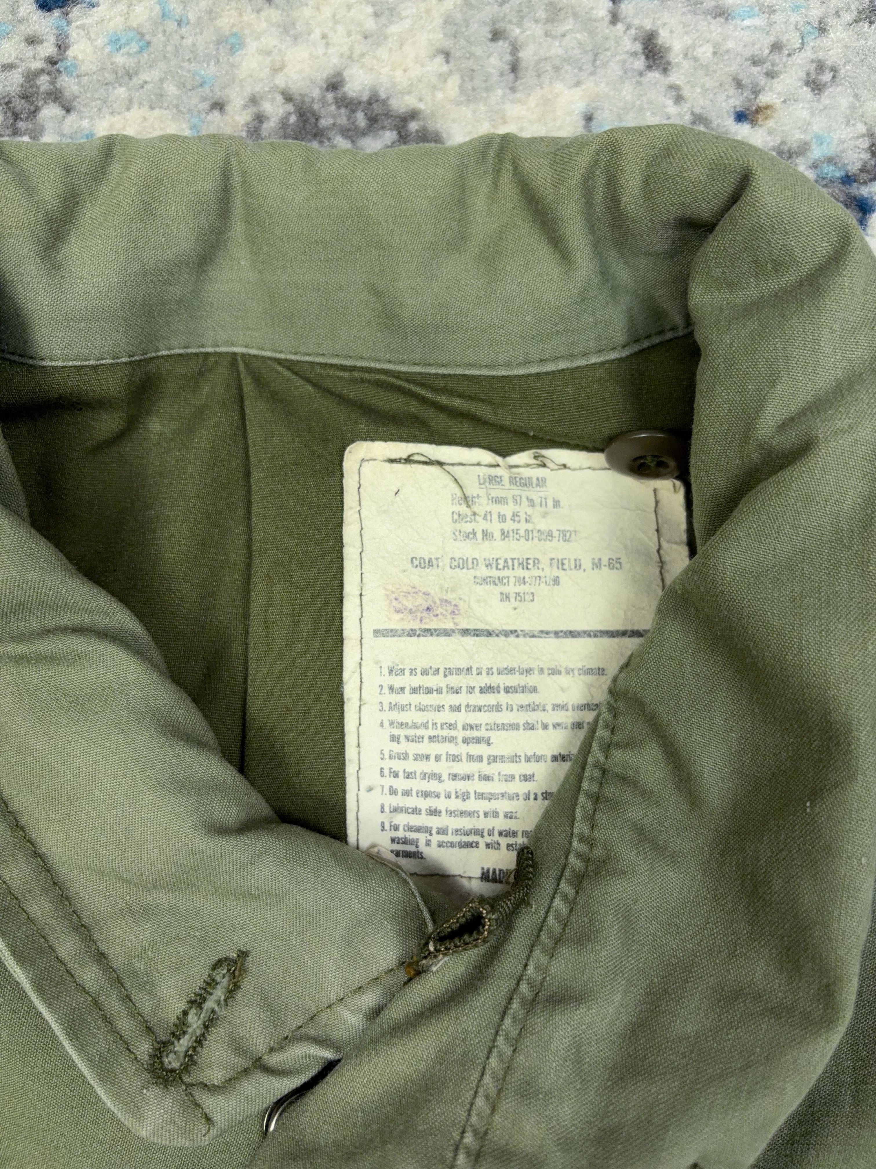 Vintage 70s U.S. Army M-65 Cold Weather Military Field Jacket Size Large