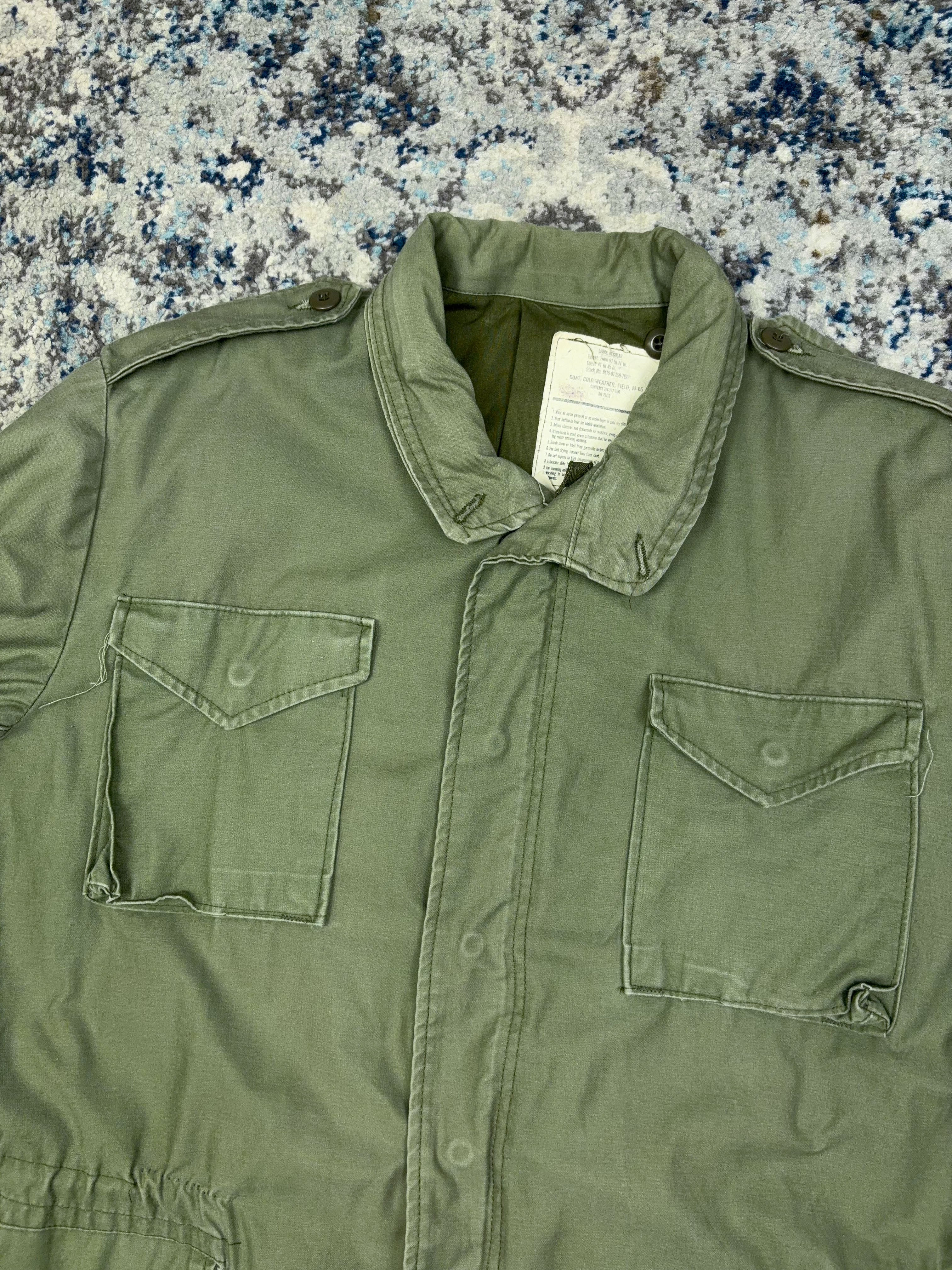 Vintage 70s U.S. Army M-65 Cold Weather Military Field Jacket Size Large