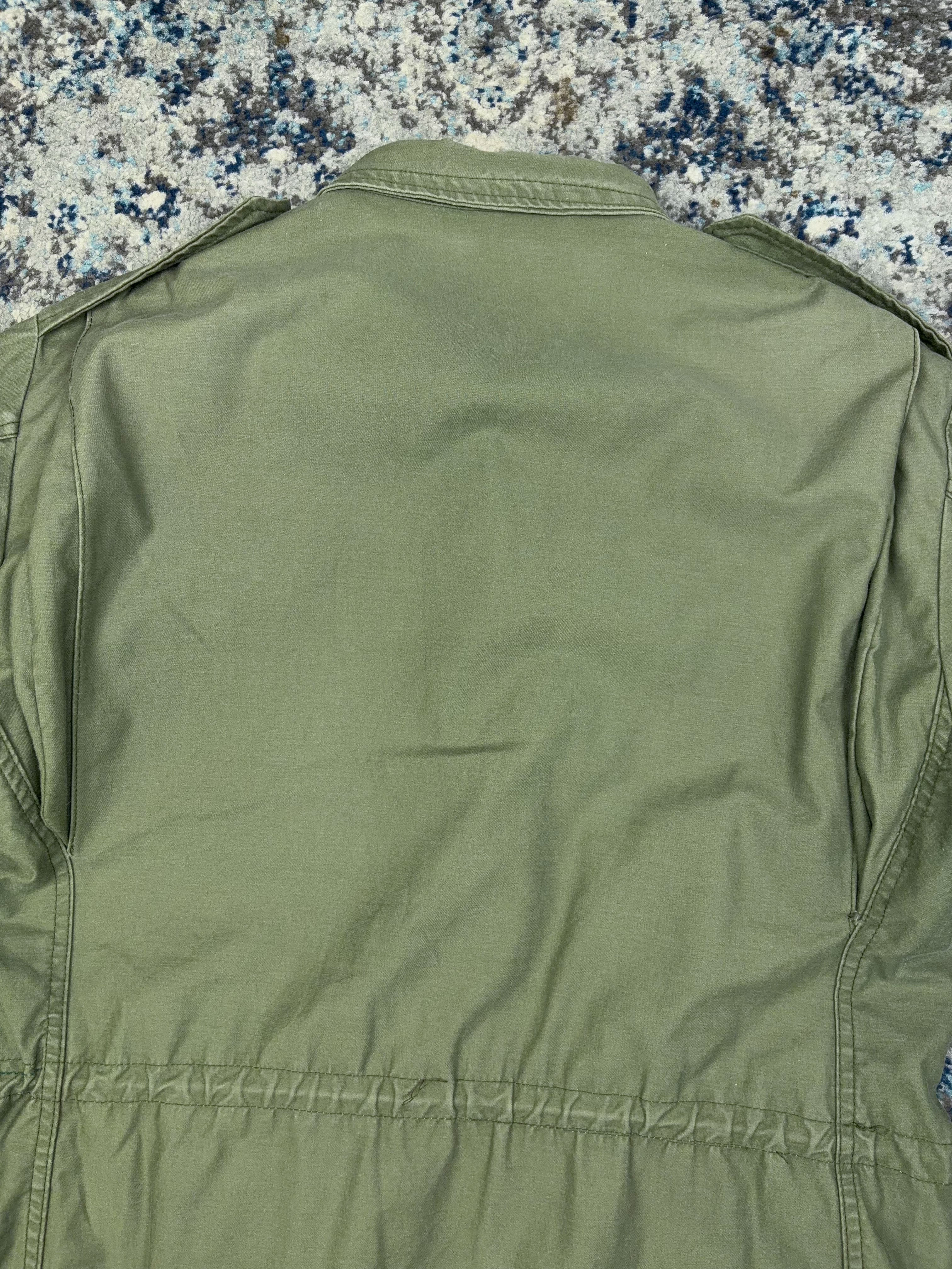 Vintage 70s U.S. Army M-65 Cold Weather Military Field Jacket Size Large