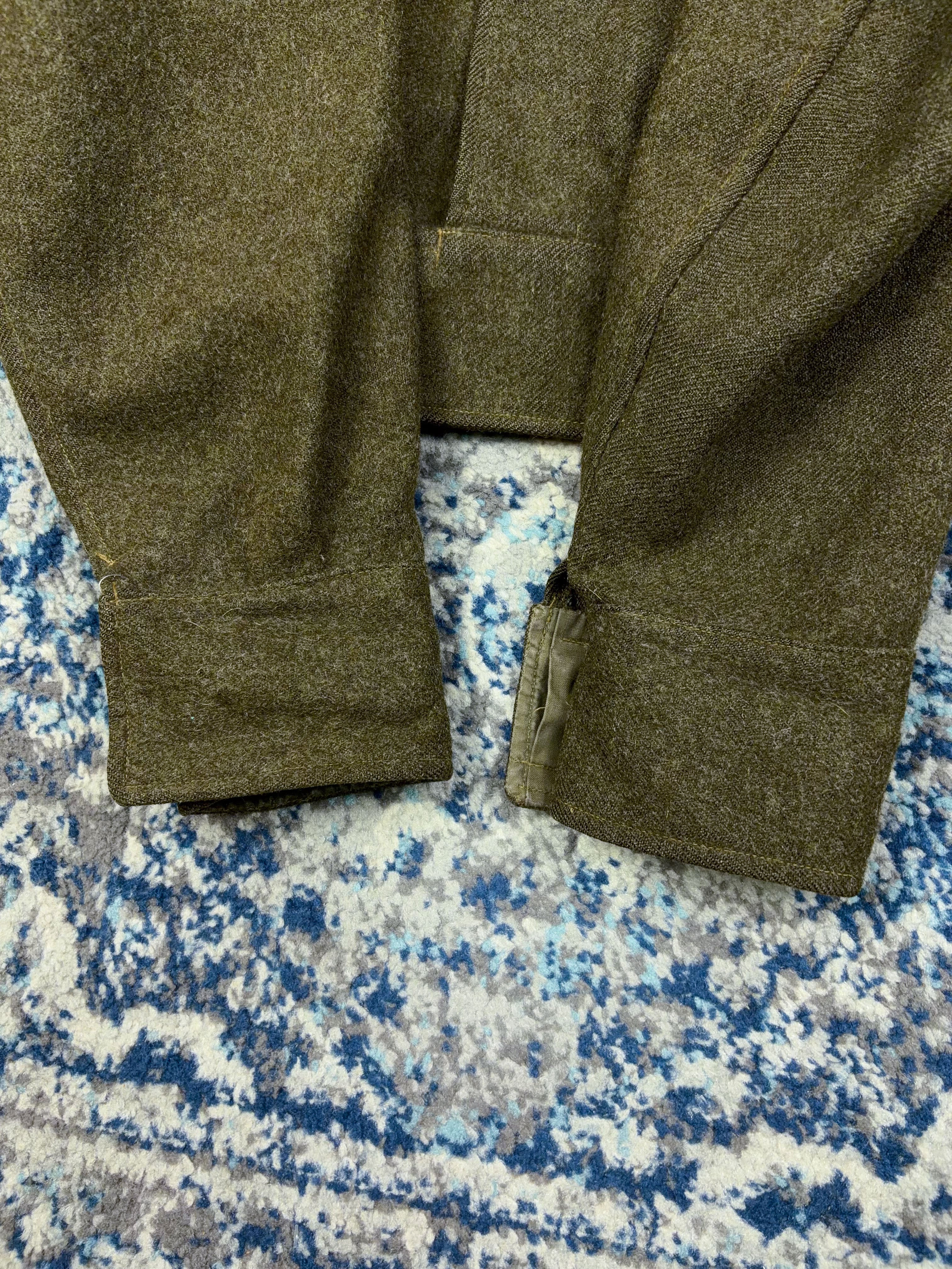 Vintage 1950s Commonwealth Wool Battledress Button Up Jacket Size Small
