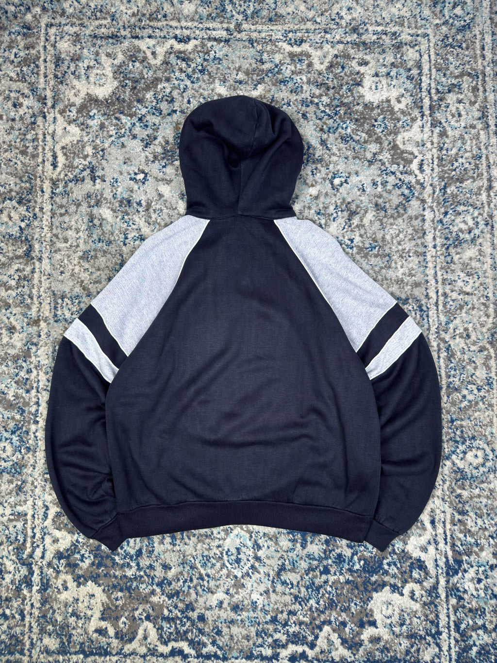 Vintage 80s/90s Tom O'Shanter Two Tone Pullover Hooded Sweatshirt Size Large
