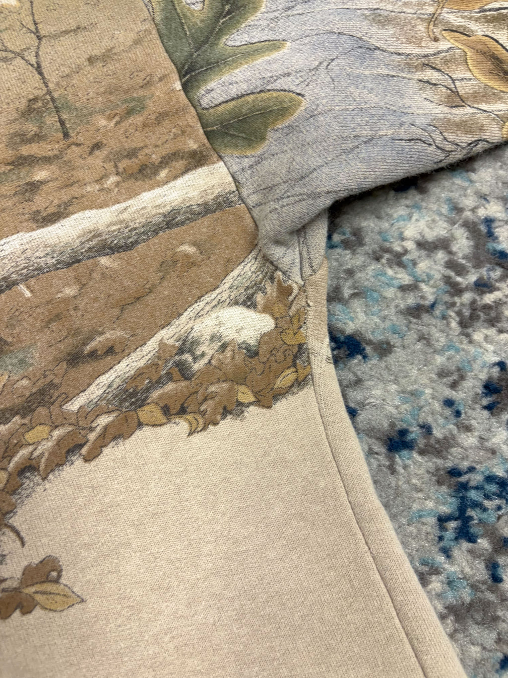 Vintage 90s Artisans Deer Nature Graphic Camo 1/4 Button Sweatshirt Size Large