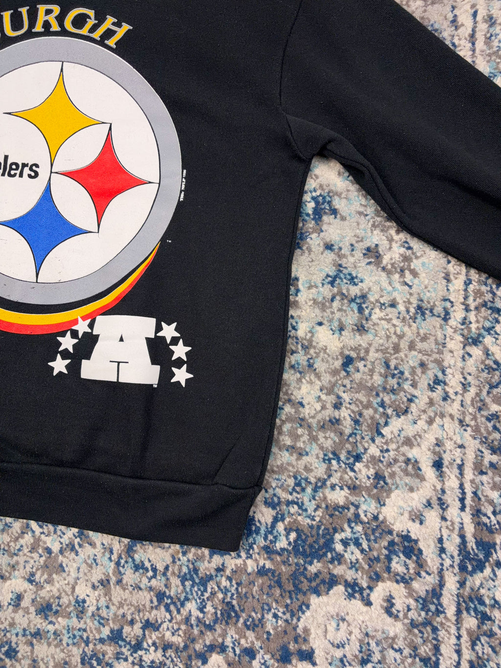 Vintage 1996 Pittsburgh Steelers NFL Big Logo Spellout Graphic Sweatshirt Size Medium