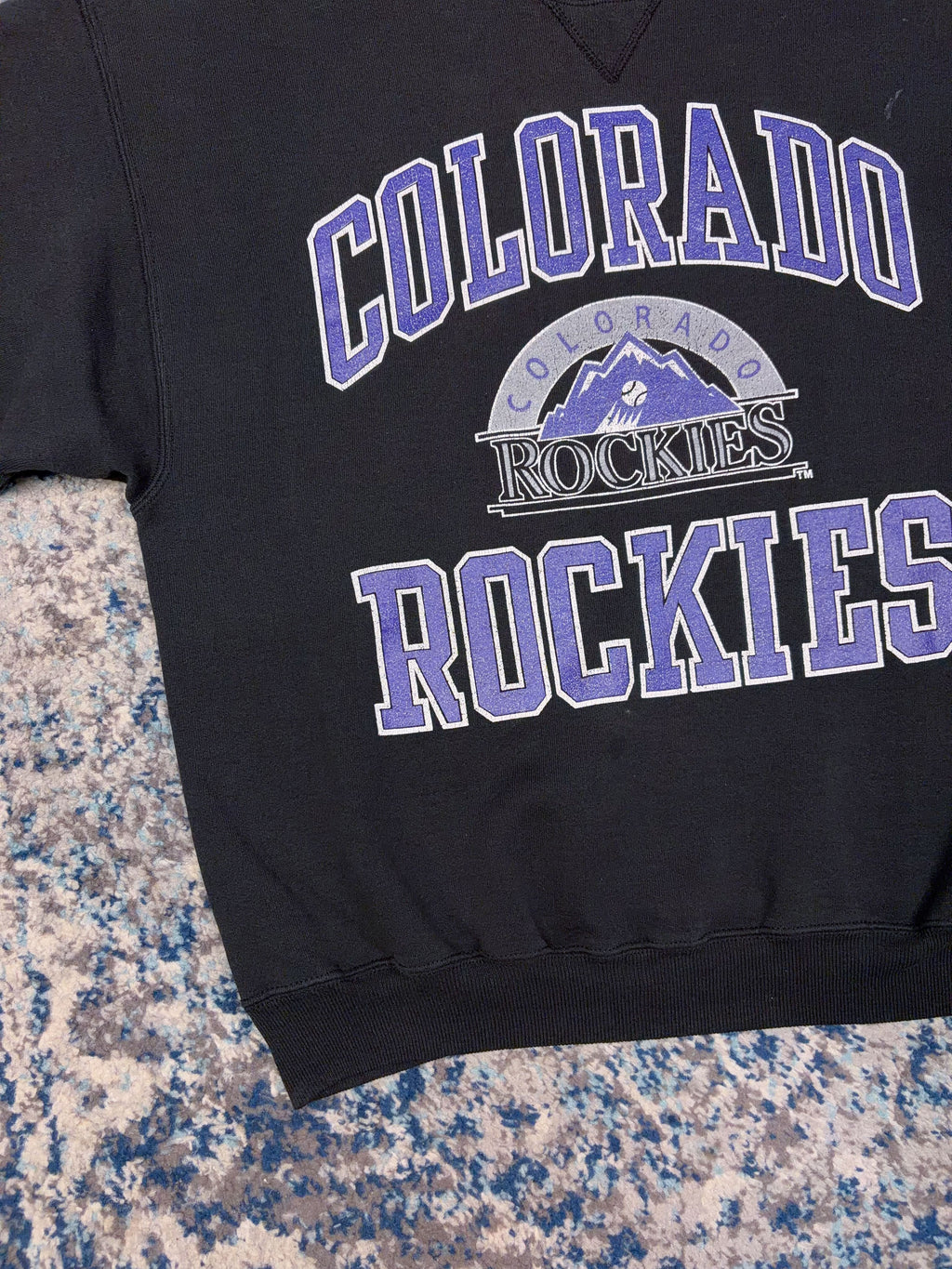 Vintage 90s Colorado Rockies MLB Big Arc Spellout Graphic Sweatshirt Size XL