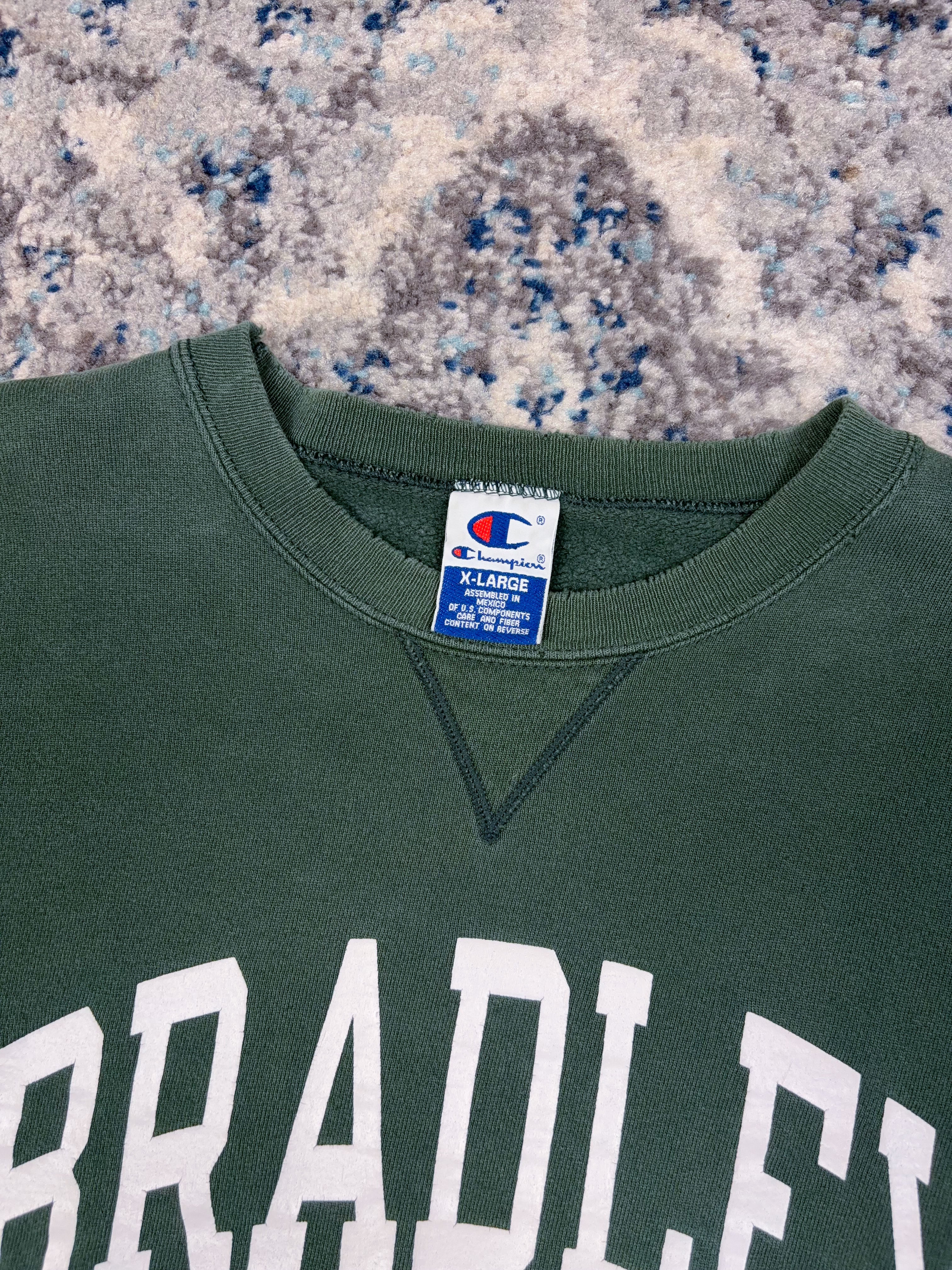 Vintage Bradley University Braves NCAA Arc Spellout Graphic Champion Sweatshirt Size XL
