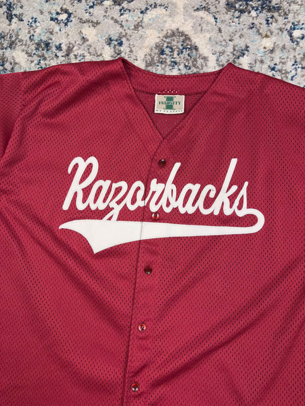 Vintage Arkansas Razorbacks NCAA Script Spellout Baseball Jersey Size Large