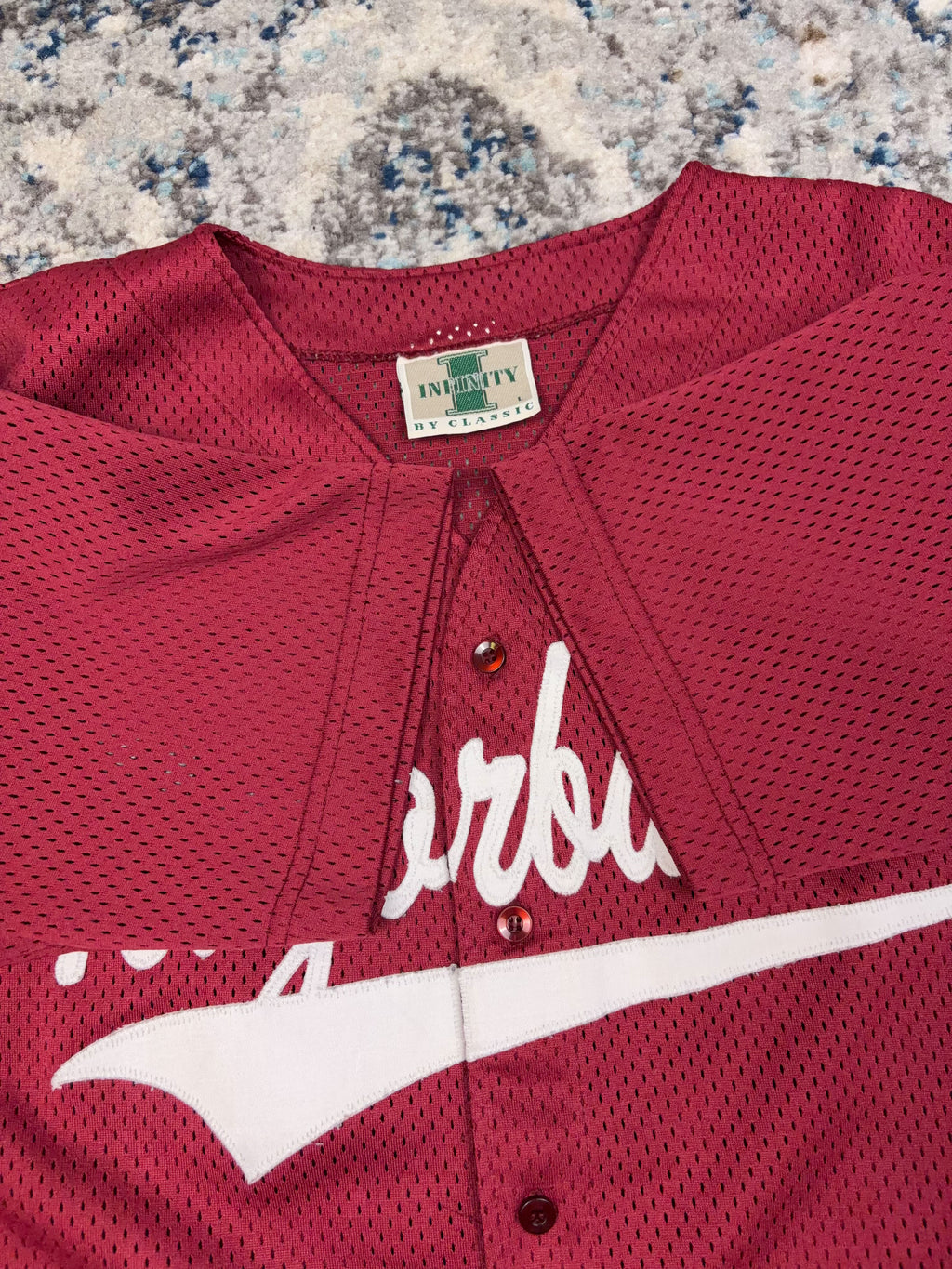 Vintage Arkansas Razorbacks NCAA Script Spellout Baseball Jersey Size Large