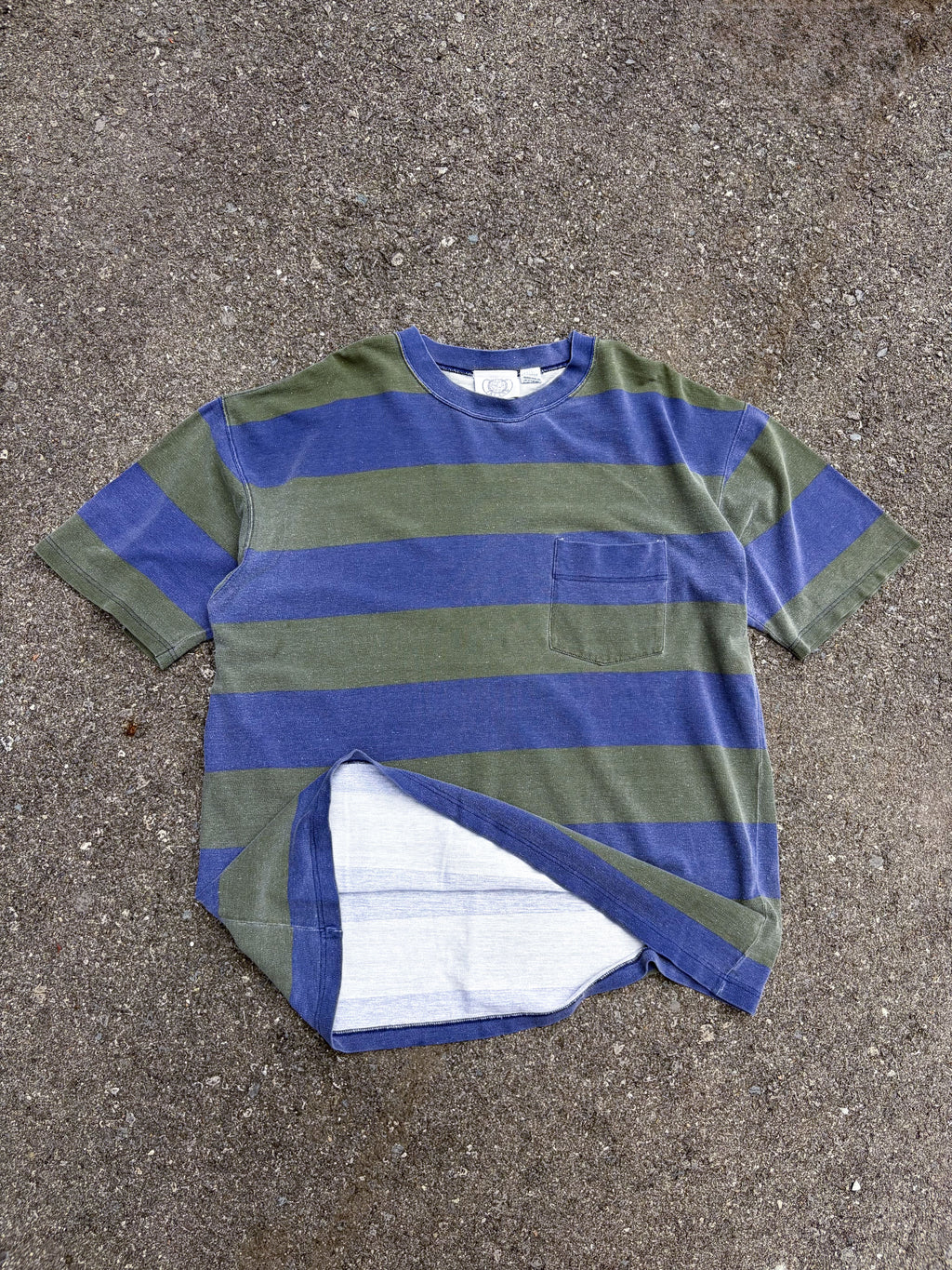 Vintage World Island Striped Single Pocket T-Shirt Size XL