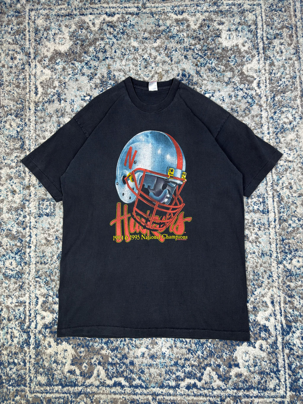 Vintage 1995 Nebraska Cornhuskers NCAA Helmet Graphic National Champs T-Shirt Size 2XL