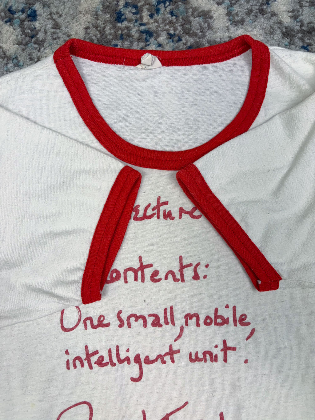 Vintage 1983 Robert Fripp Lecture Series King Crimson Music Ringer T-Shirt Size XS