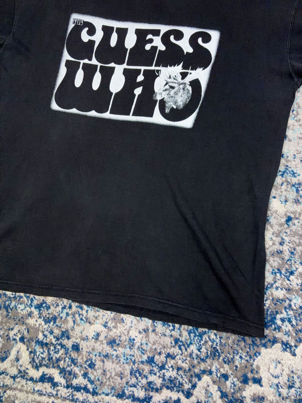 Vintage 2000 The Guess Who Runnin Bach Thru Canada Music Tour T-Shirt Size XL