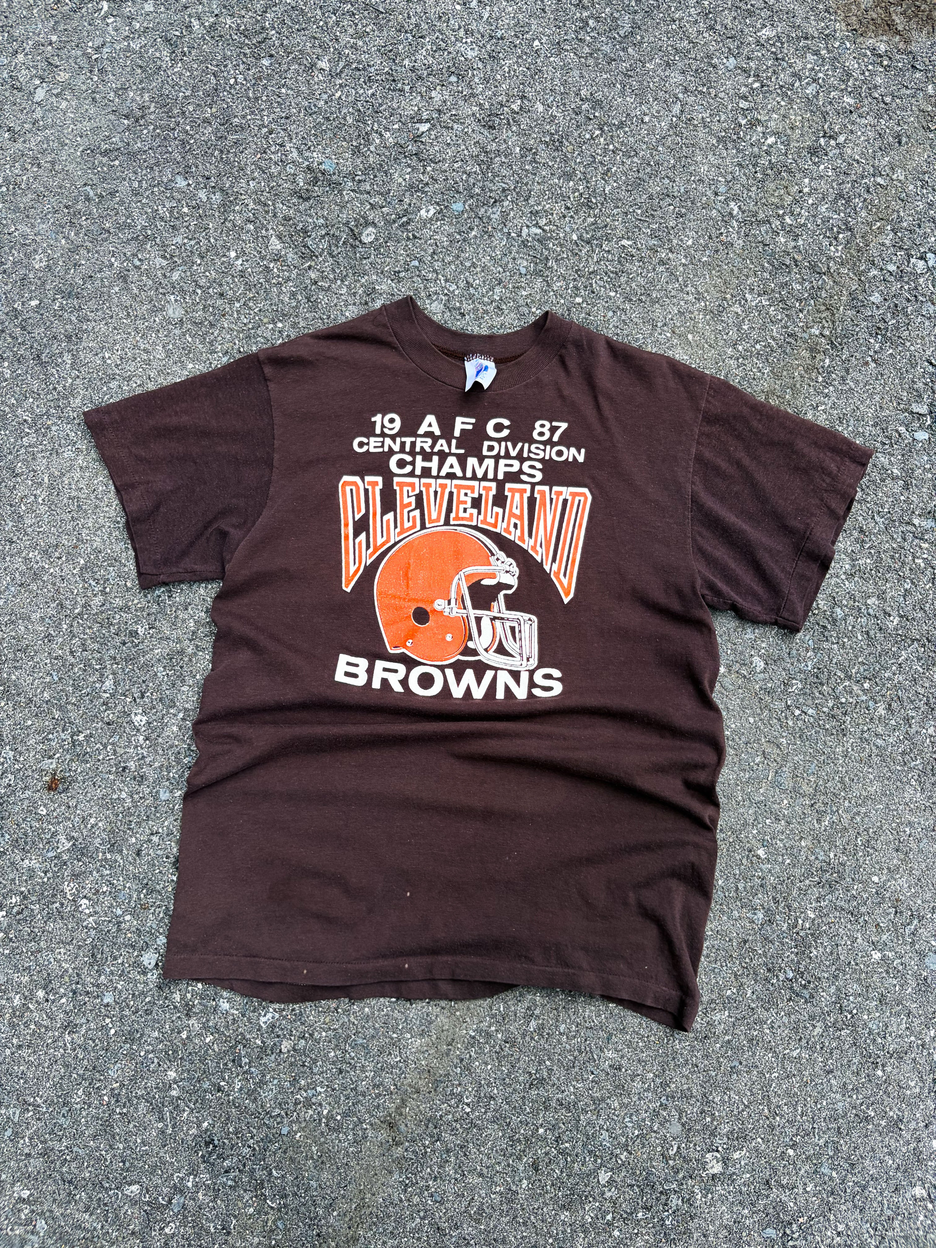 Vintage 1987 Cleveland Browns NFL Helmet Graphic Spellout T-Shirt Size Large