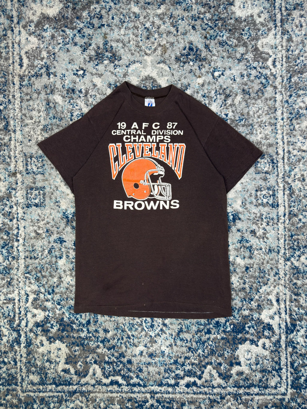 Vintage 1987 Cleveland Browns NFL Helmet Graphic Spellout T-Shirt Size Large