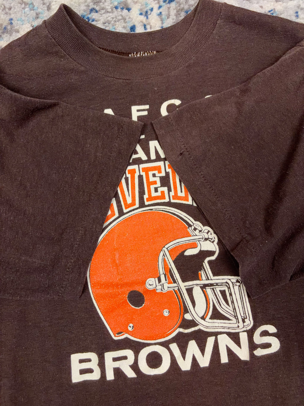 Vintage 1987 Cleveland Browns NFL Helmet Graphic Spellout T-Shirt Size Large