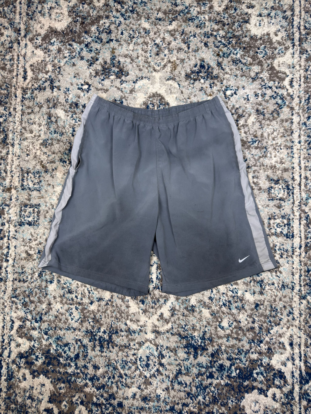 Vintage Nike Mini Swoosh Striped Lightweight Shorts Size Medium
