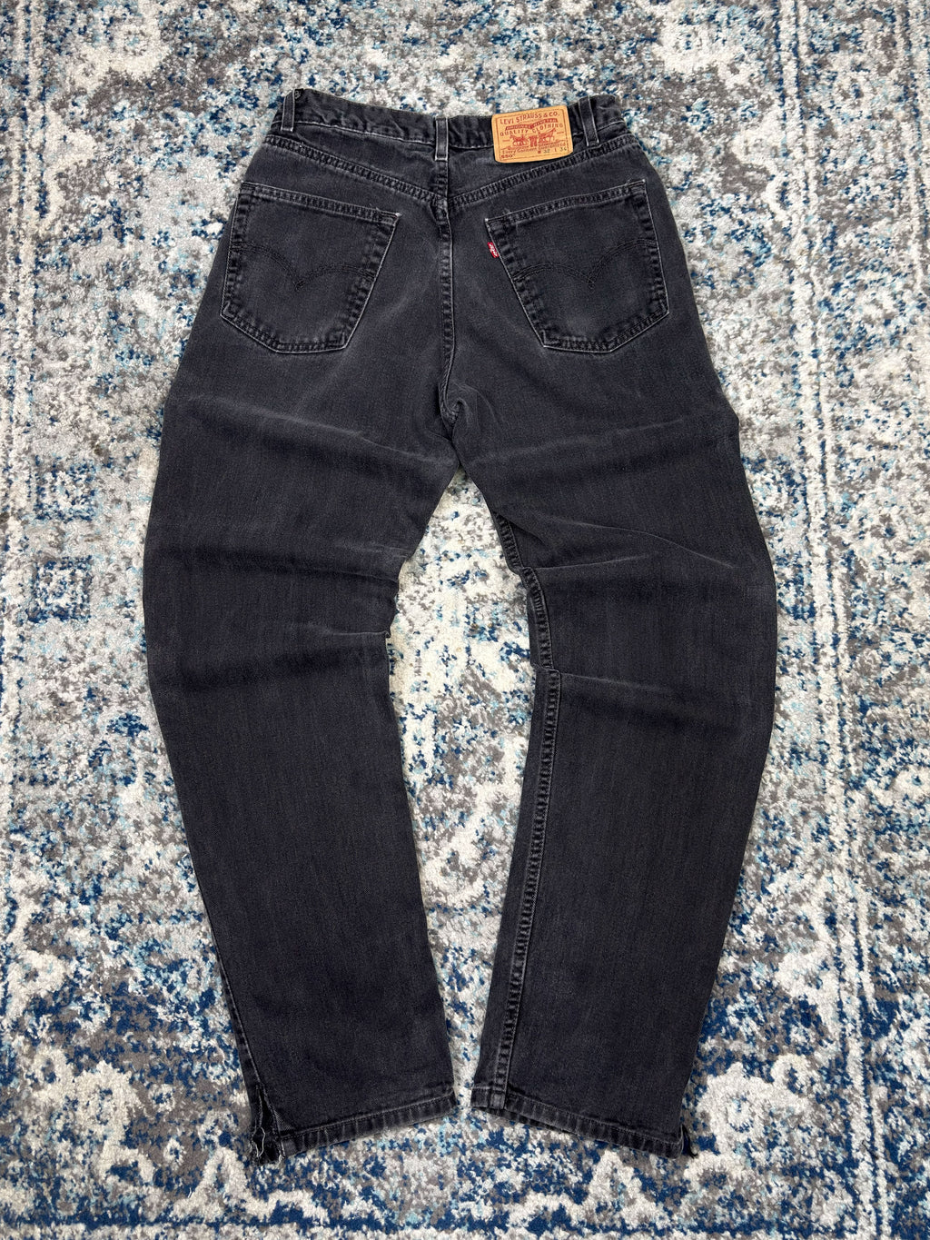 Vintage Levis 550 Red Tab Relaxed Fit Black Wash Denim Pants Size 30