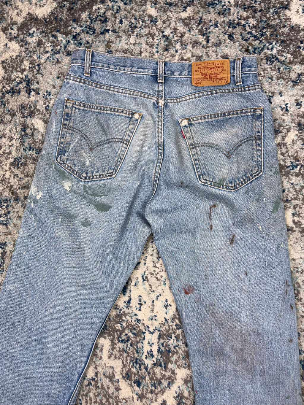 Vintage Levis 505 Red Tab Medium Wash Distressed Denim Pants Size 33