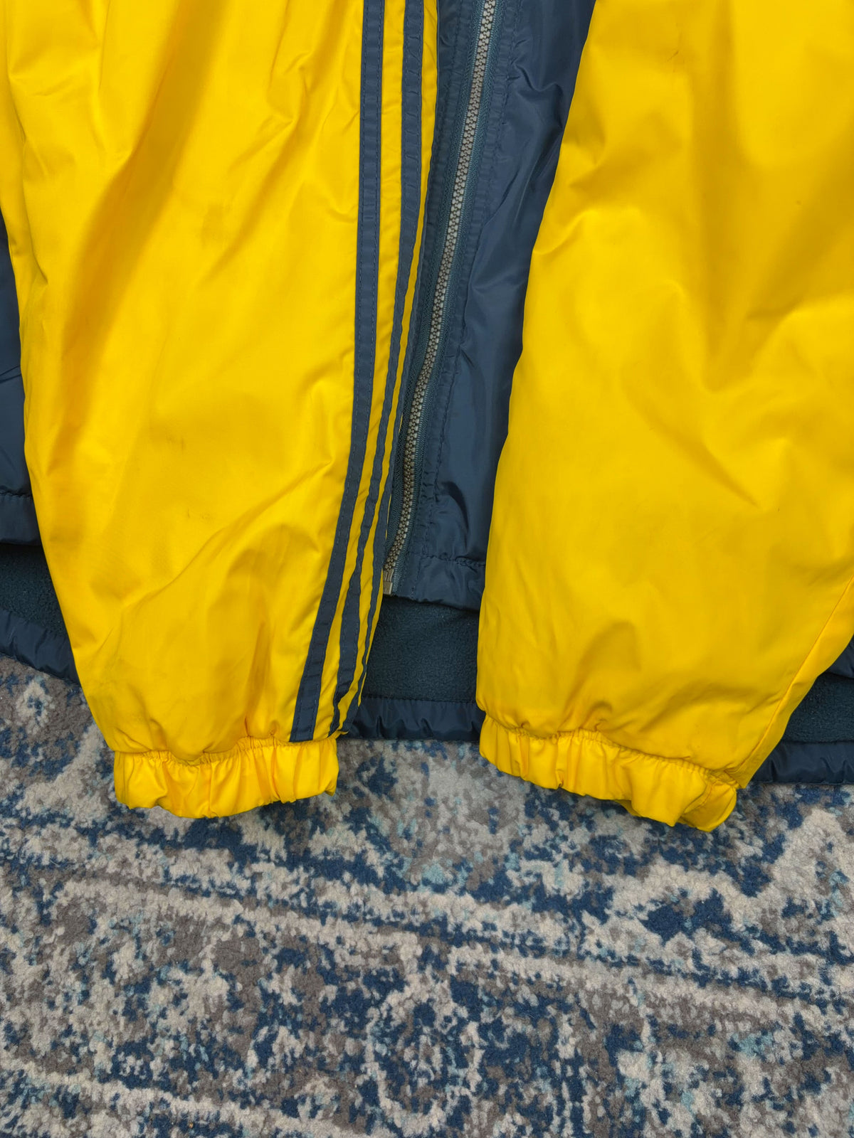 Vintage 90s Adidas Insulated Embroidered Logo Two Tone Hooded Jacket Size Large