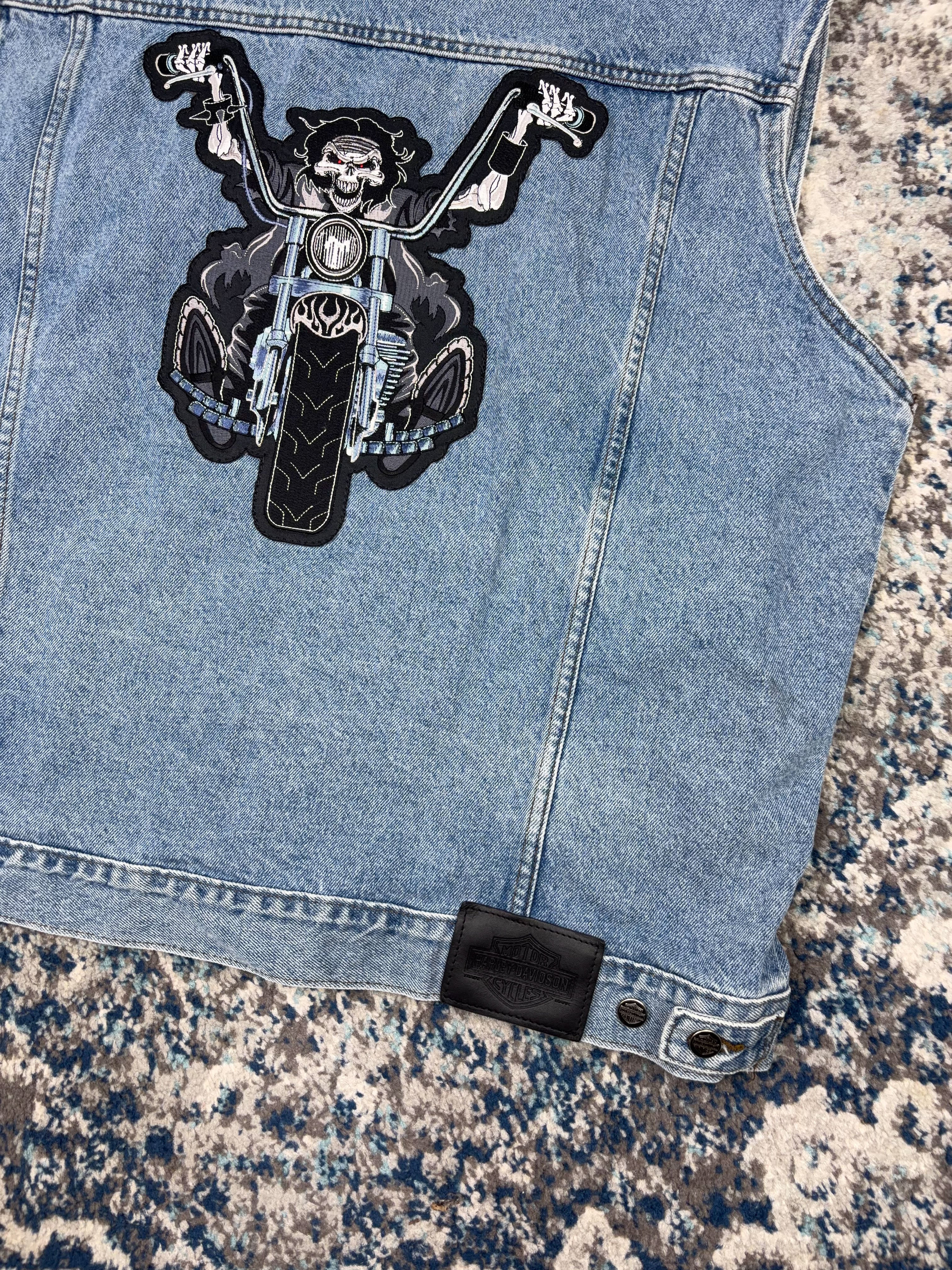 Vintage Harley Davidson Light Wash Denim Trucker Vest Jacket Size 2XL