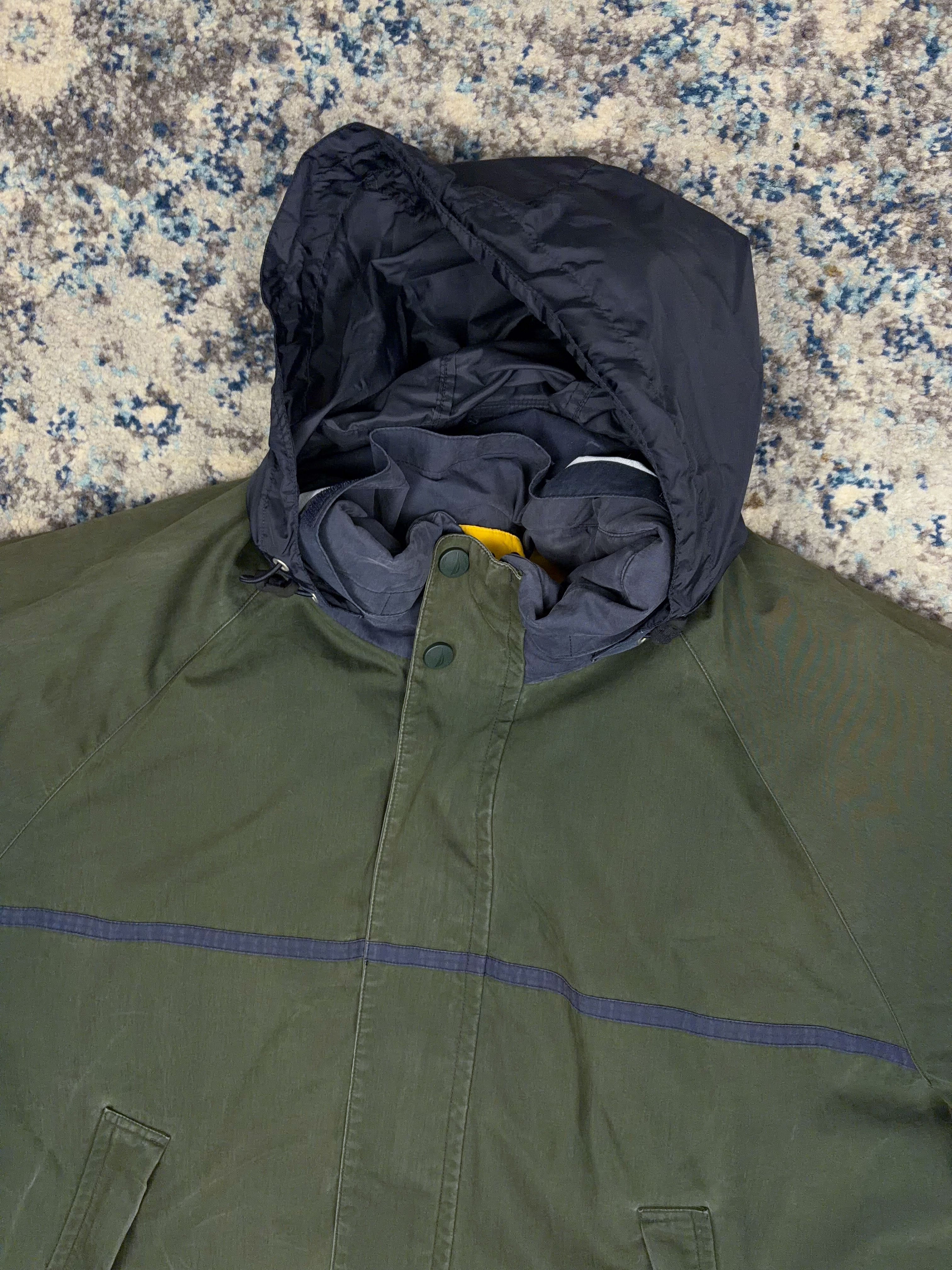 Vintage Nautica NS-83 Embroidered Sleeve Spellout Reversible Puffer Jacket Size XL