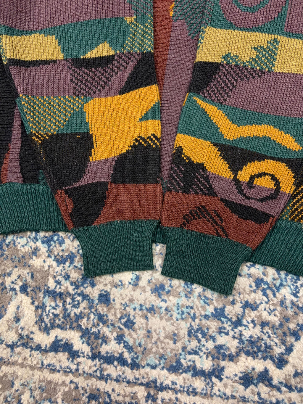 Vintage 90s Bacharach Abstract Stripe Pattern Ribbed Collar Pullover Knit Sweater Size Medium