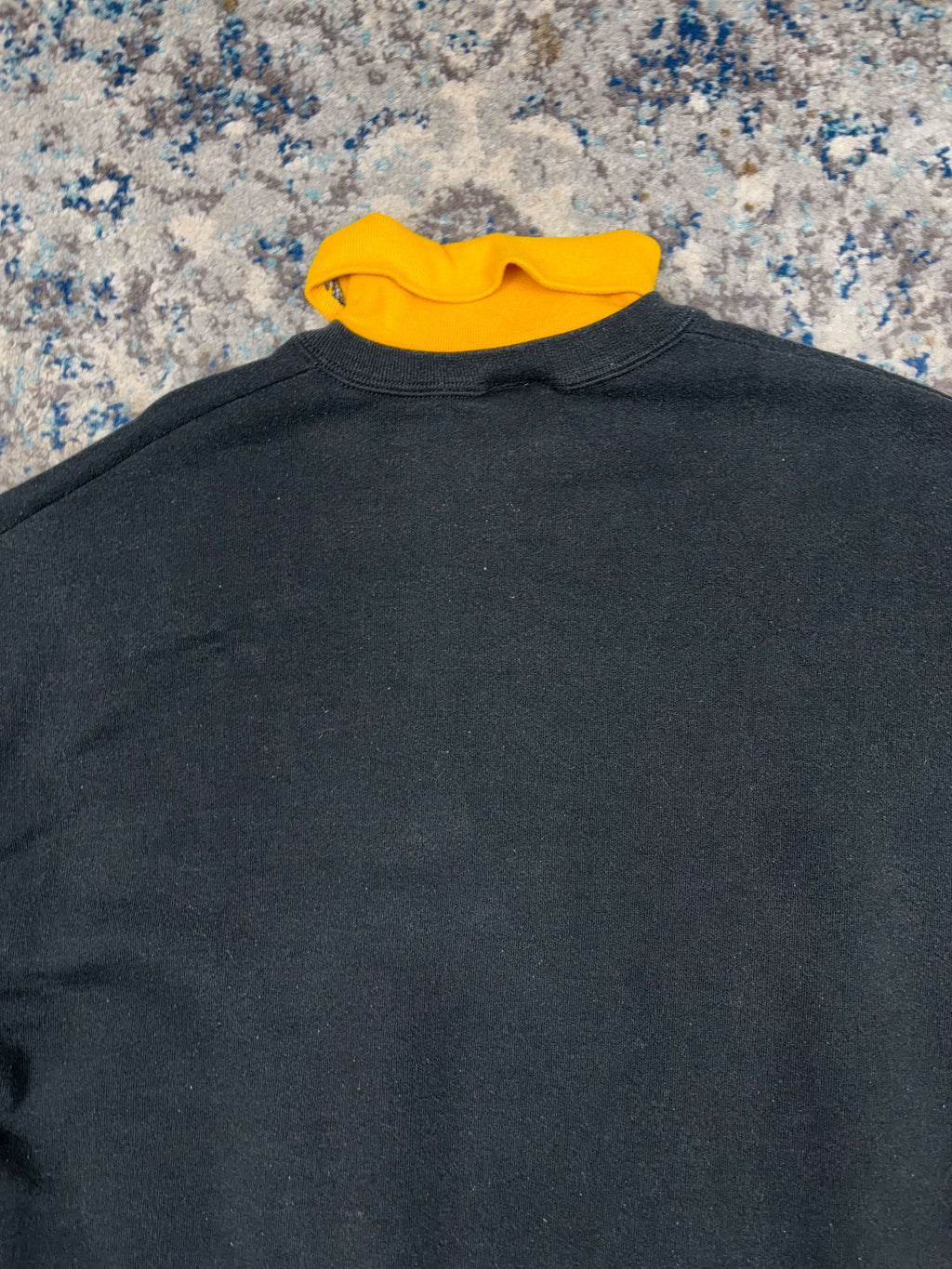 Vintage 90s Pittsburgh Penguins NHL Embroidered Logo Spellout Turtleneck Sweatshirt Size XL