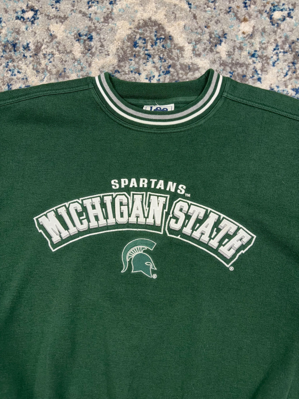 Vintage Michigan State Spartans NCAA Embroidered Spellout Striped Crewneck Sweatshirt Size Large