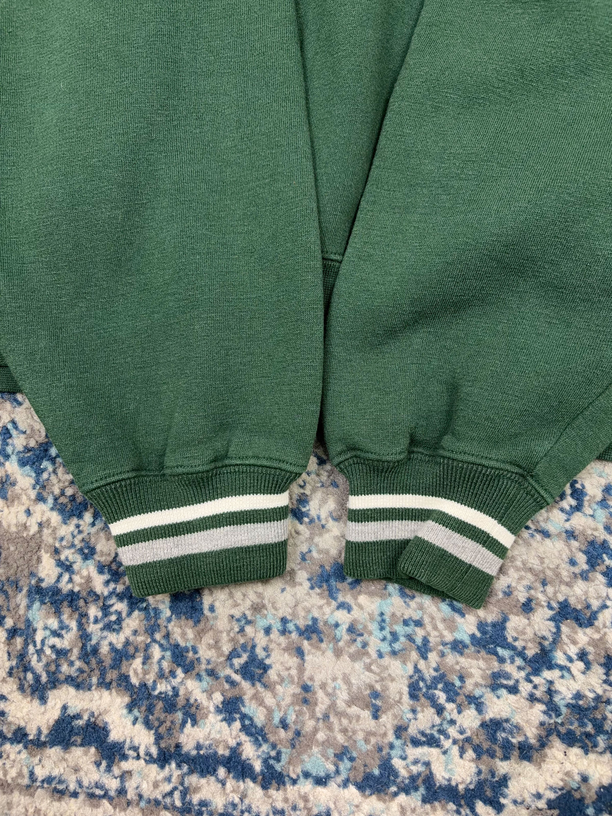 Vintage Michigan State Spartans NCAA Embroidered Spellout Striped Crewneck Sweatshirt Size Large