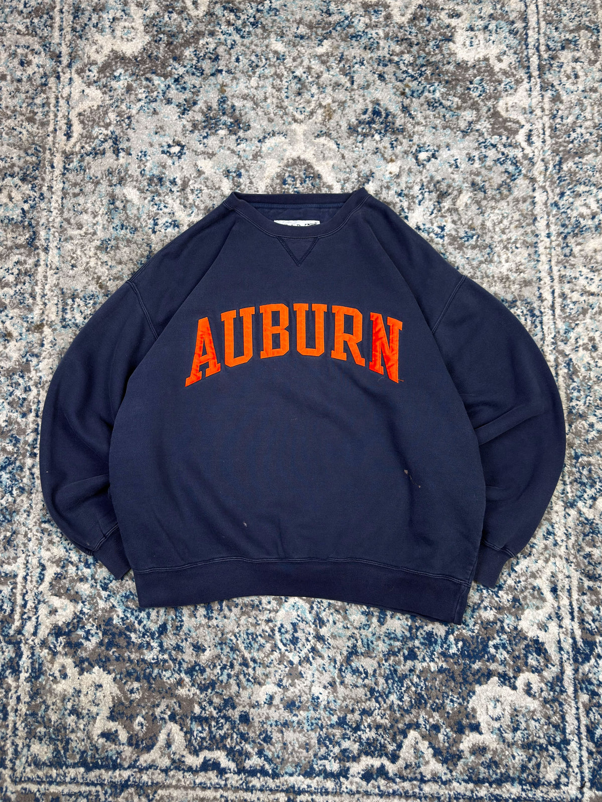Vintage 90s Auburn Tigers NCAA Embroiderd Arc Spellout Sweatshirt Size Large