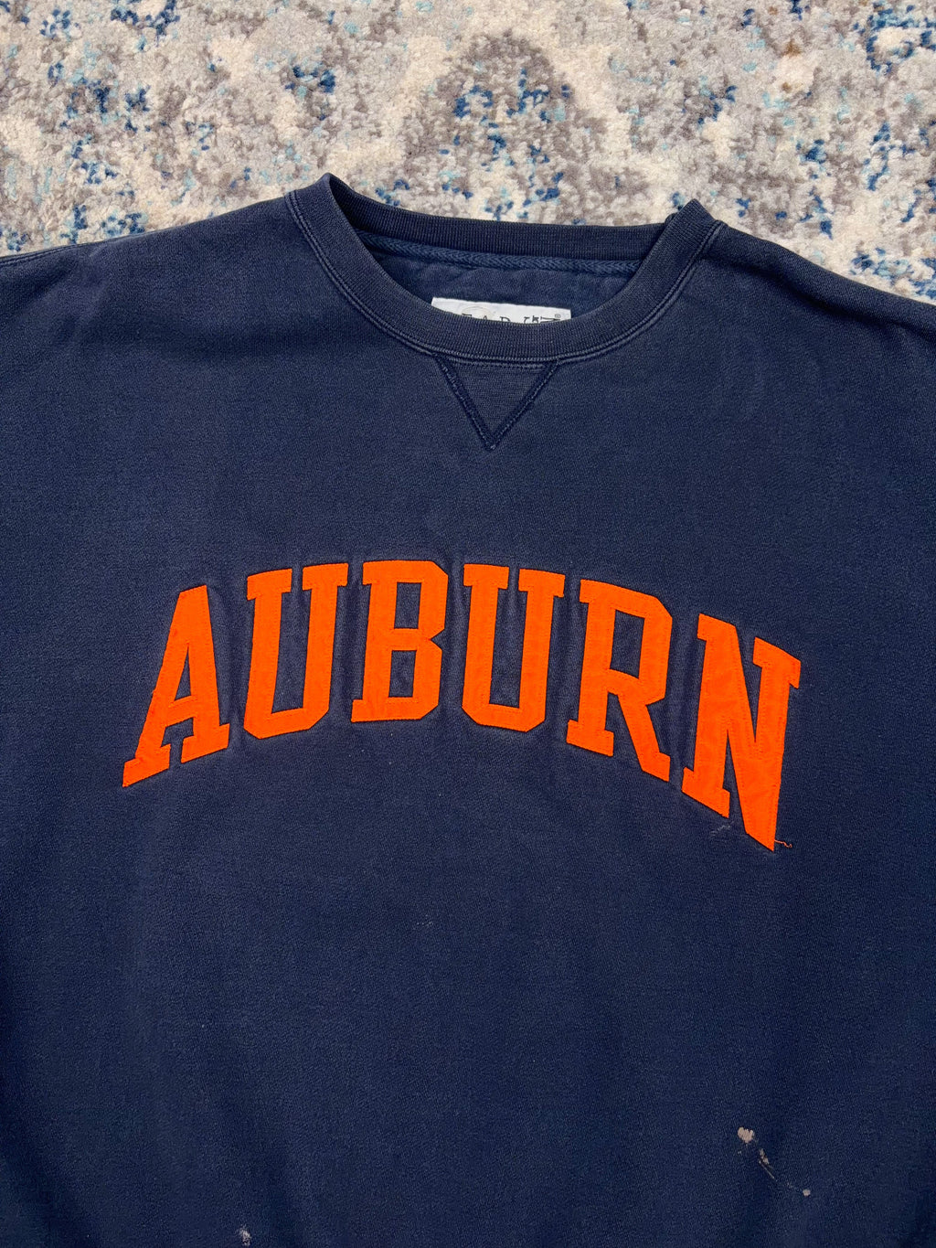 Vintage 90s Auburn Tigers NCAA Embroiderd Arc Spellout Sweatshirt Size Large