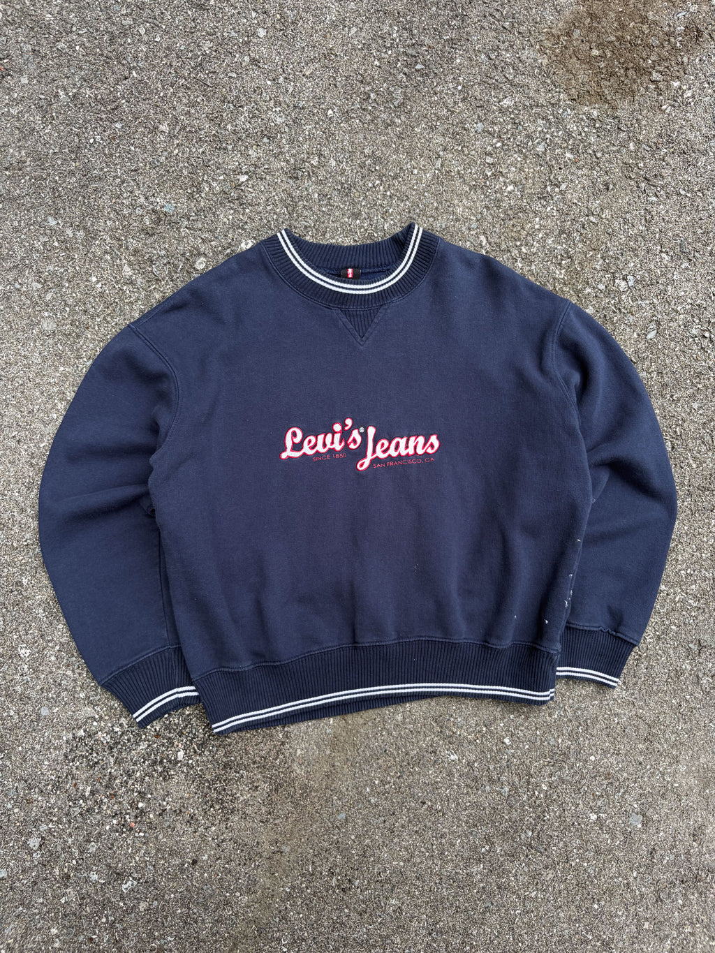 Vintage Levis Jeans Embroidered Script Spellout Crewneck Sweatshirt Size Medium
